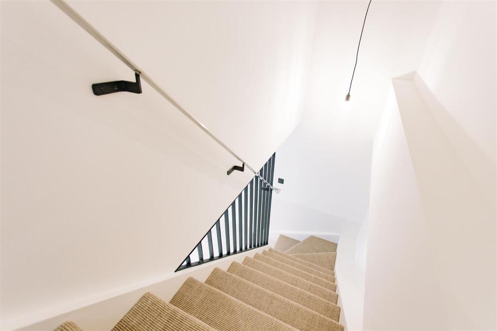 MB_number 4_fonthill mews_28.jpg