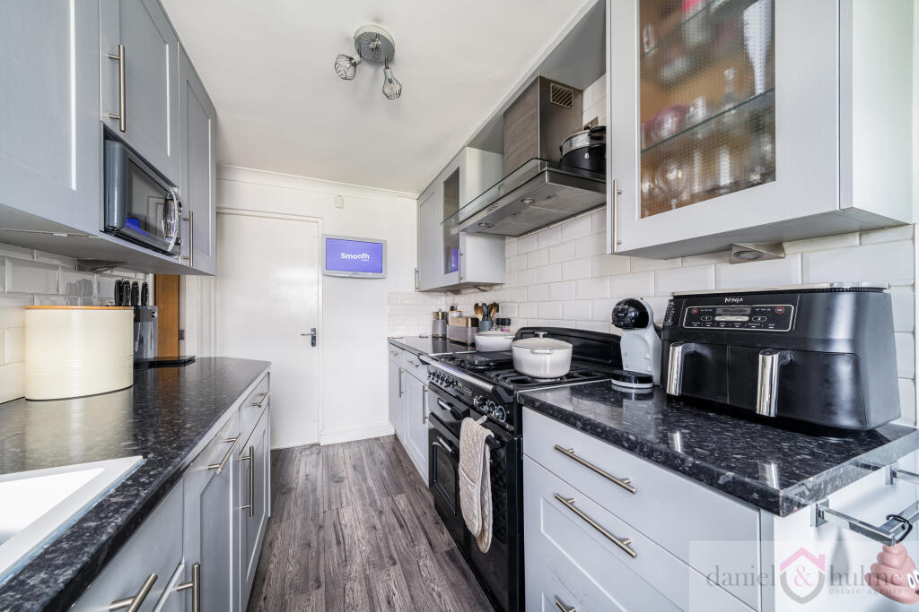 Dunsford Avenue-9