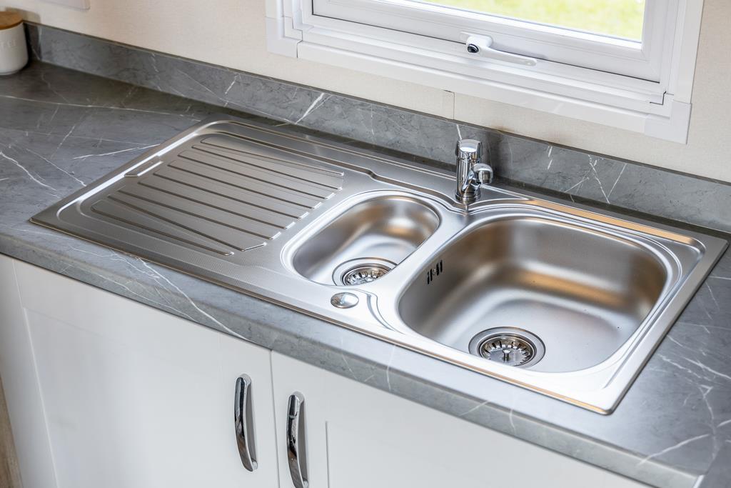 Swan Lake Country Park (Swineshead)-36.jpg