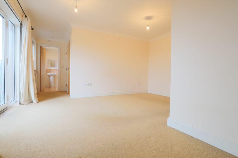 Master bedroom to ensuite