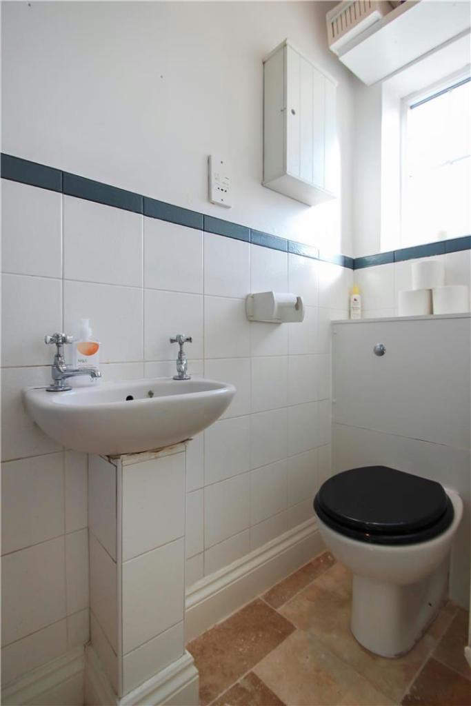 Bedroom 1 En-suite 2