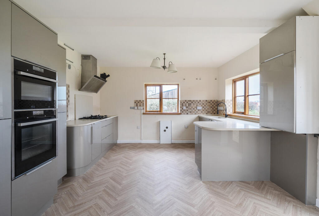 1386021-1-69385e3...