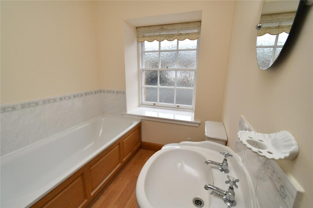 Master En-Suite