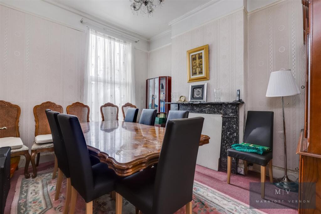 Carew Road 11 MV-2.jpg