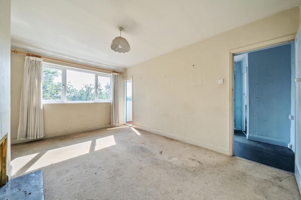 1312143-4-685190c...