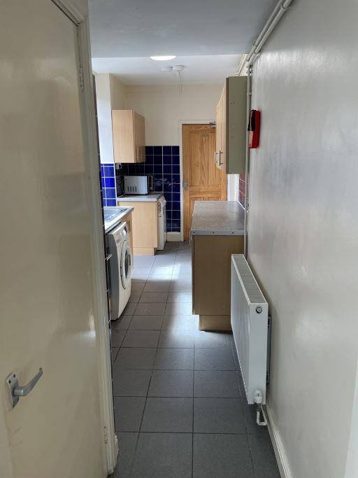 thumbnail_IMG_5021 Kitchen 6 pixel reduction.jpg