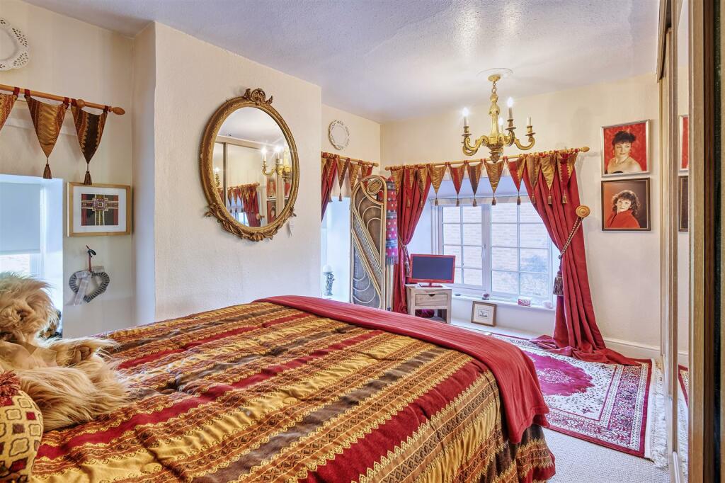 71 Kettering Rd Burton Latimer-1.jpg