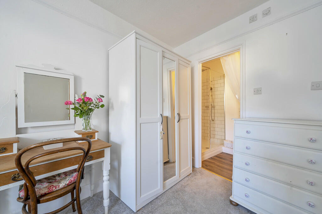 Bedroom 1/En-Suit...