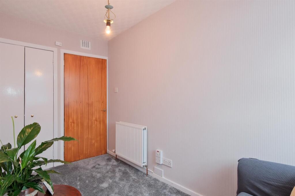 023-23 West Thornlie Street, Wishaw ML2 7AR.jpg