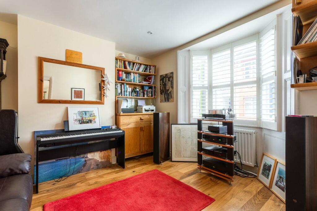 56 Southampton Street-7.jpg