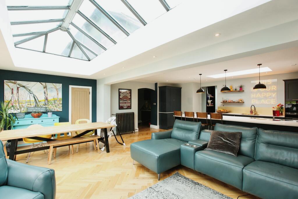 Kitchen/Family Room