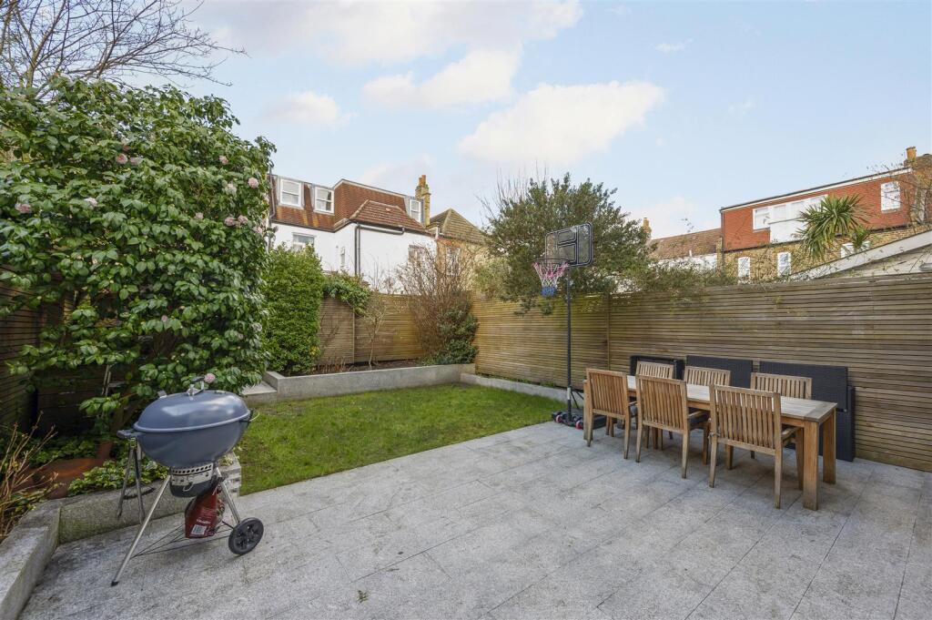 27 Southdown Road,7.jpg