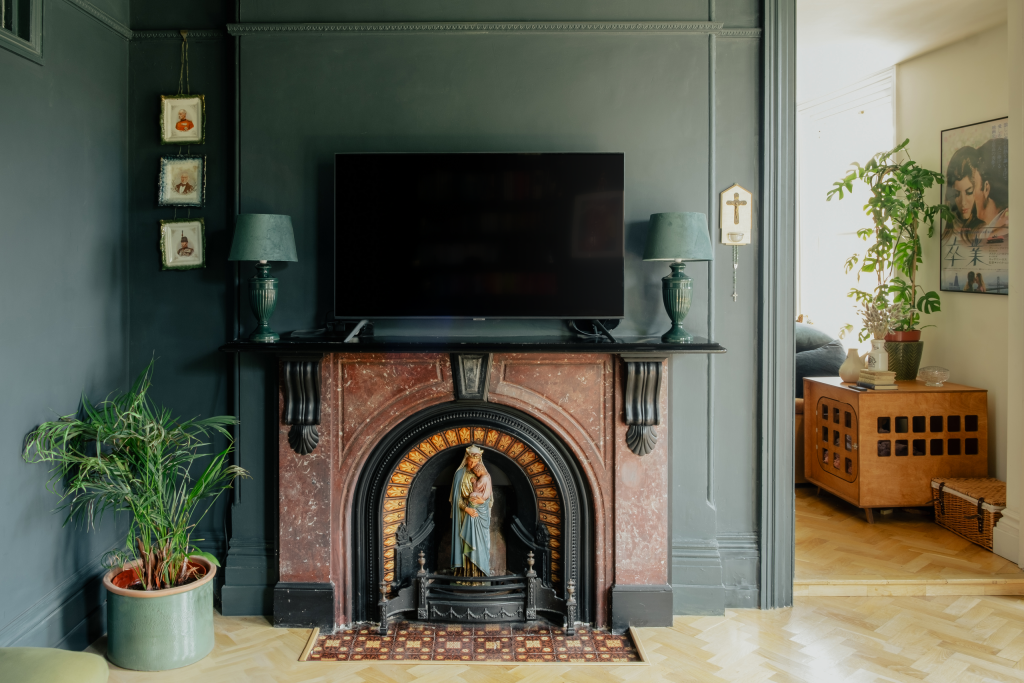 CROFT-ELPHINSTONE-HASTINGS-INTERIOR-HR-49**_