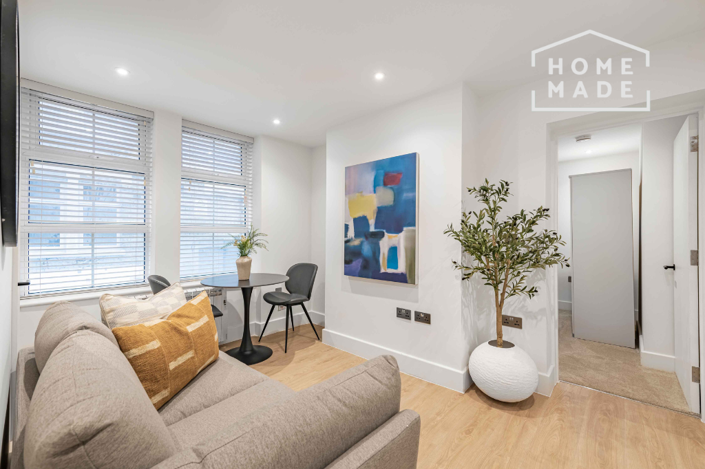 247b6517fdcfd7e278184d27ed8c