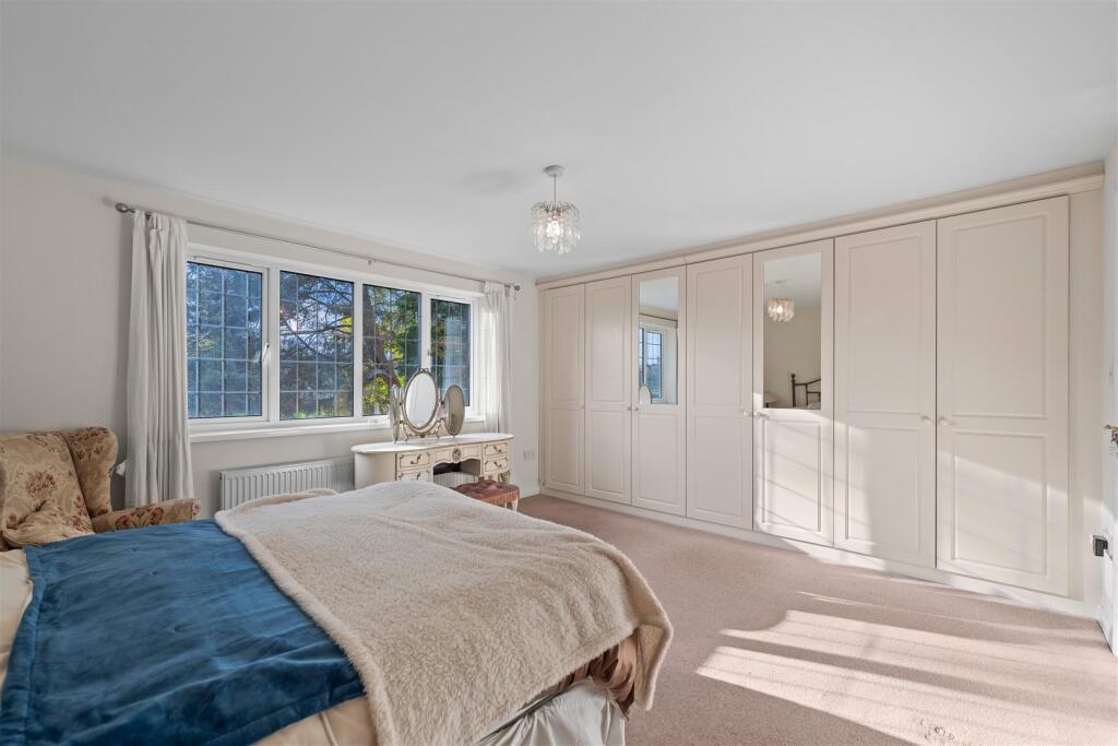 Main Bedroom