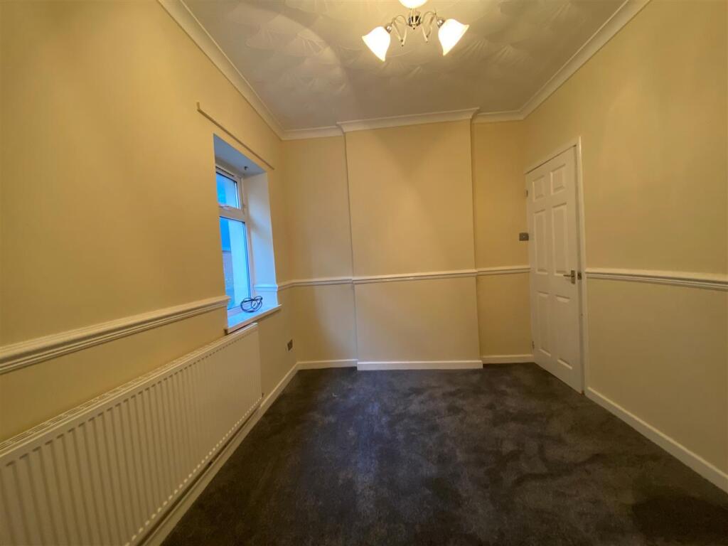 1 Jenner Street - reception room 3.jpg