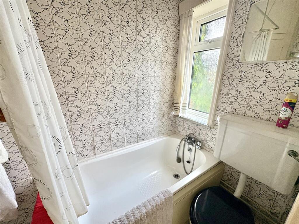 Bramleys Estate Agents - Vegal Crescent - Halifax 