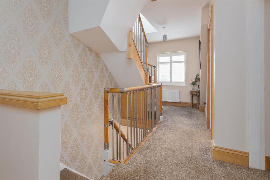 102 Ashlawn Road, Rugby (54).jpg