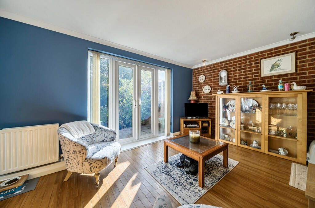 1371287-15-68f8cd...