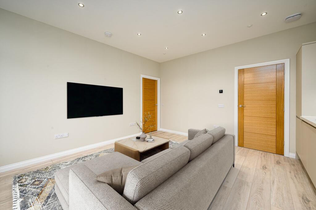 Living/Kitchen