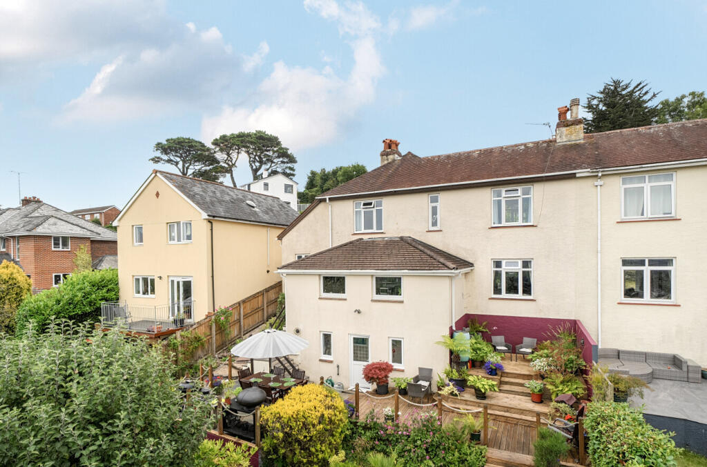 1340136-3-6899e26...