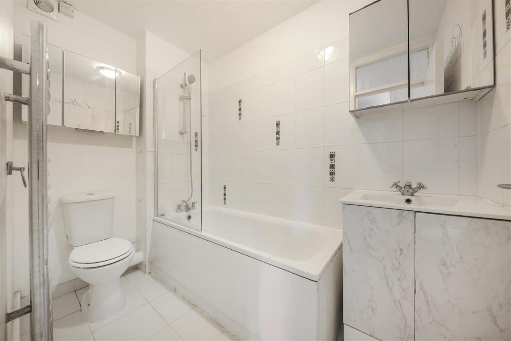 Flat 5, Swallow Court - HxzwNaYHehhRimO73PKH.jpg