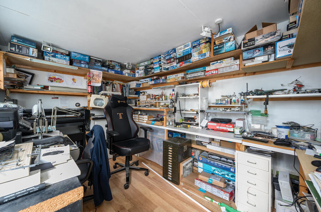 1314760-13-685953...