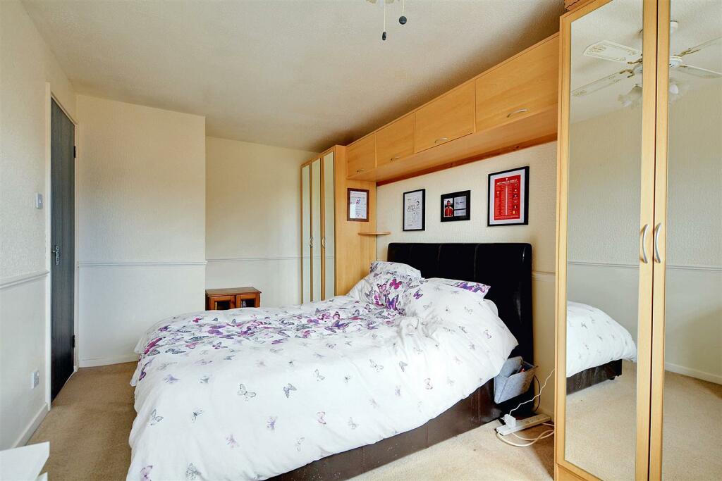 Bedroom One_2.jpeg