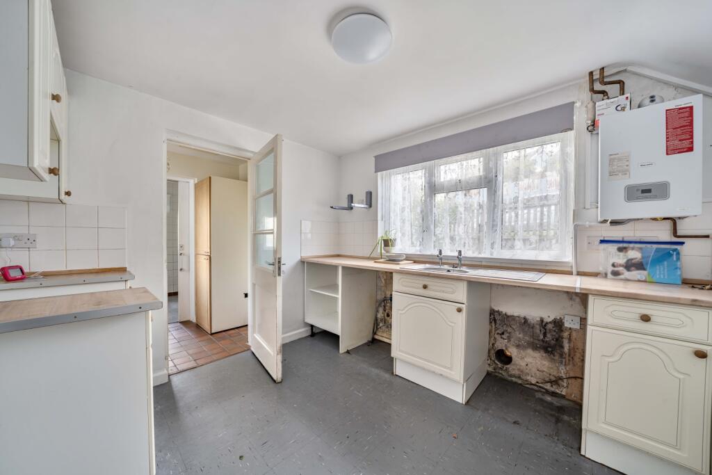 1358614-8-68d3c07c28fc9