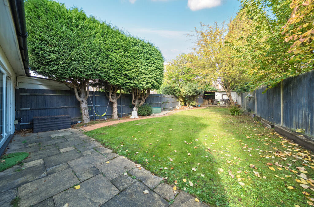 1365409-4-68f908f...