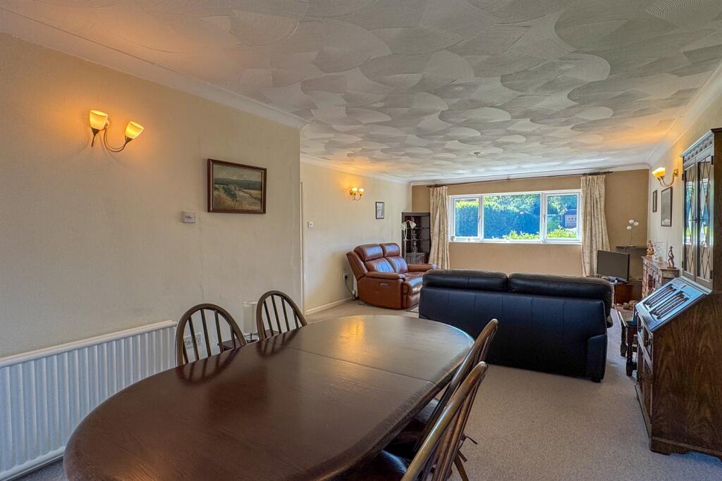 Open Plan Living Din