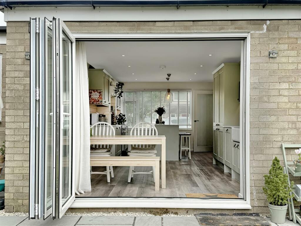 Img (2).jpg