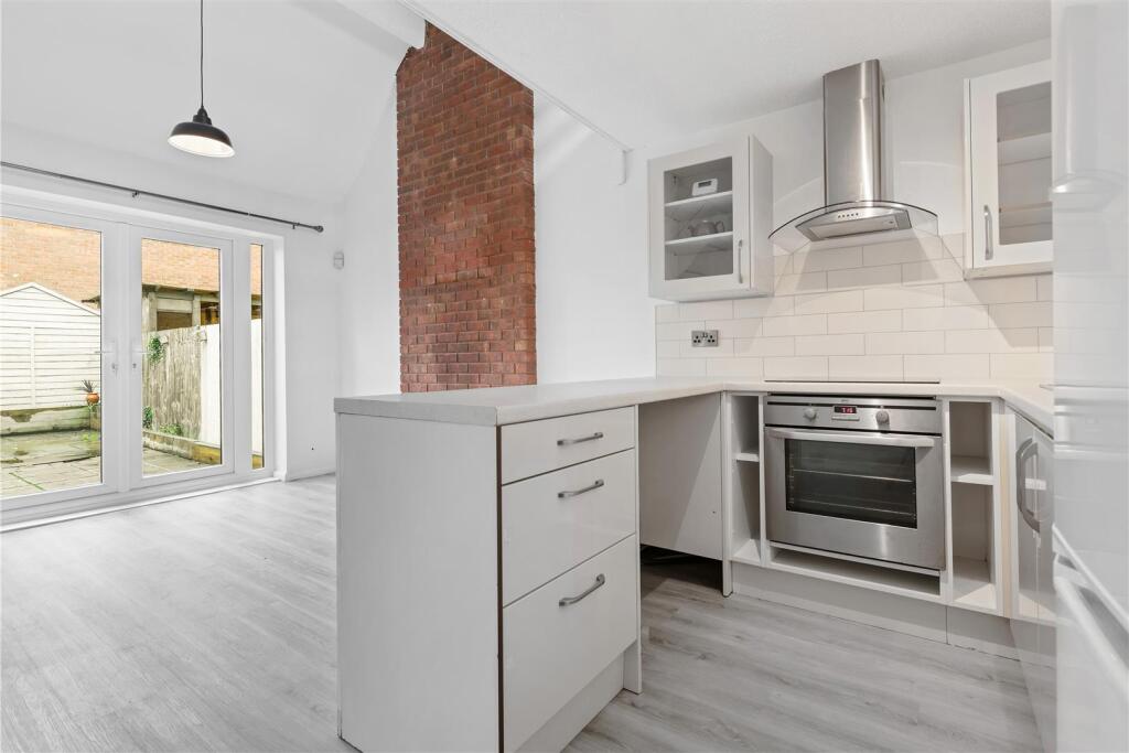 Kitchen/Lounge