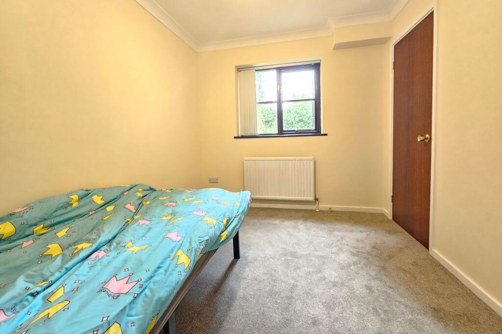 2 Bedrooms
