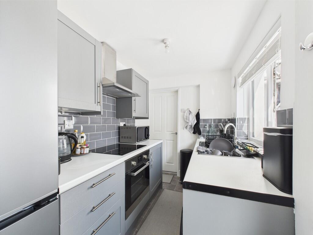 CAM01835G0-PR0200...