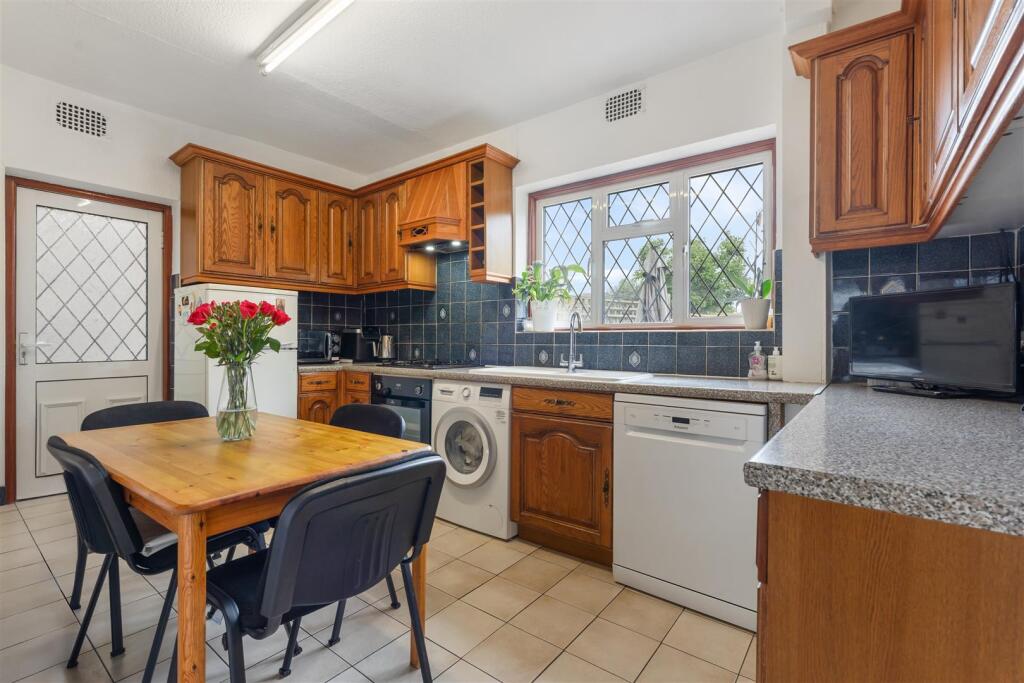 Bramley Road-No Watermark-11.jpg
