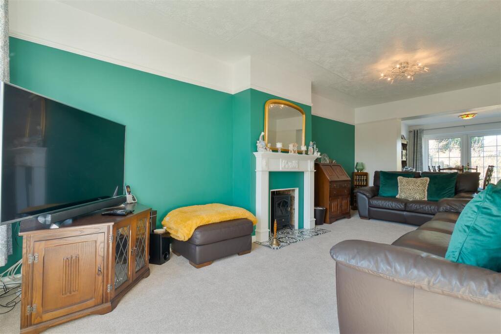 The Avenue, Greenacres24.jpg