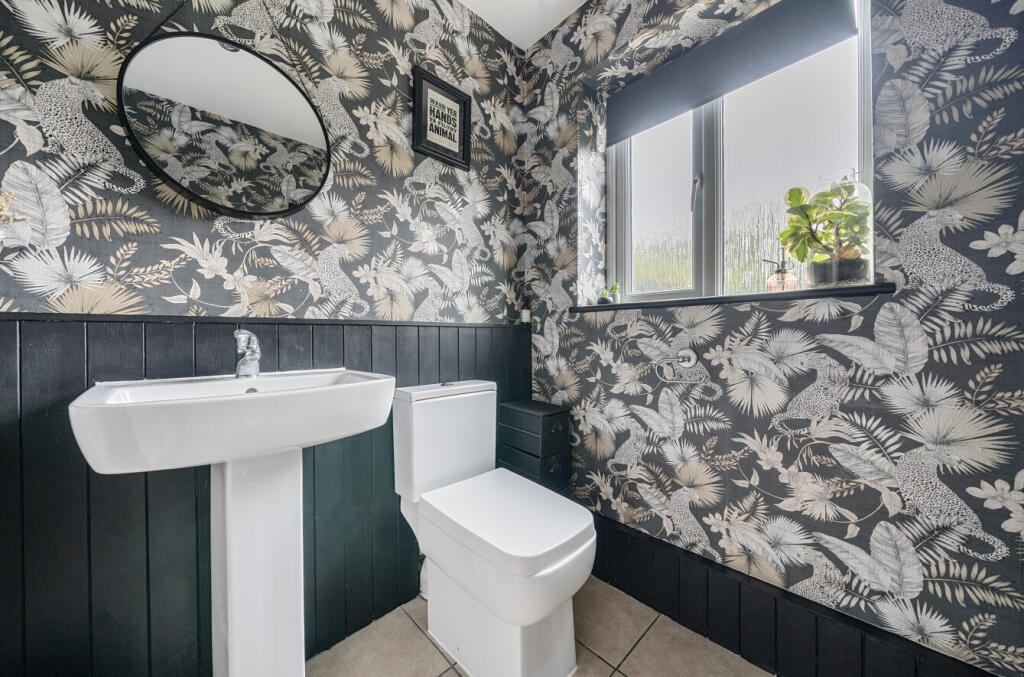 1305362-17-6841ce...