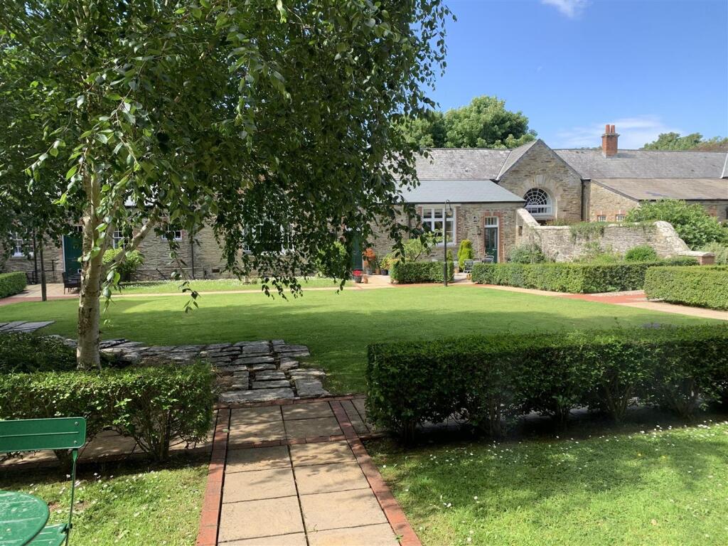 Back Garden.jpeg