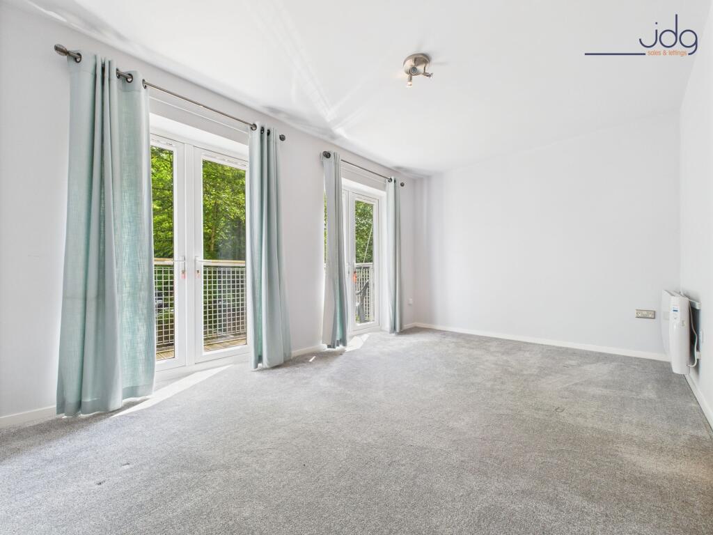 Lounge with Balcony / Bedroom