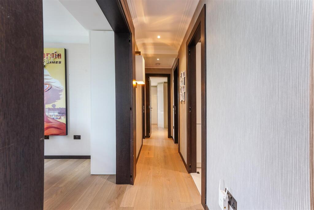 Flat 28, Ovington Court  (11).jpg