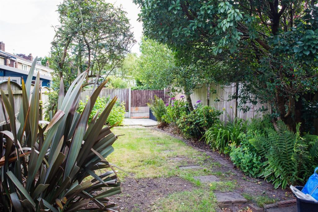 GARDEN