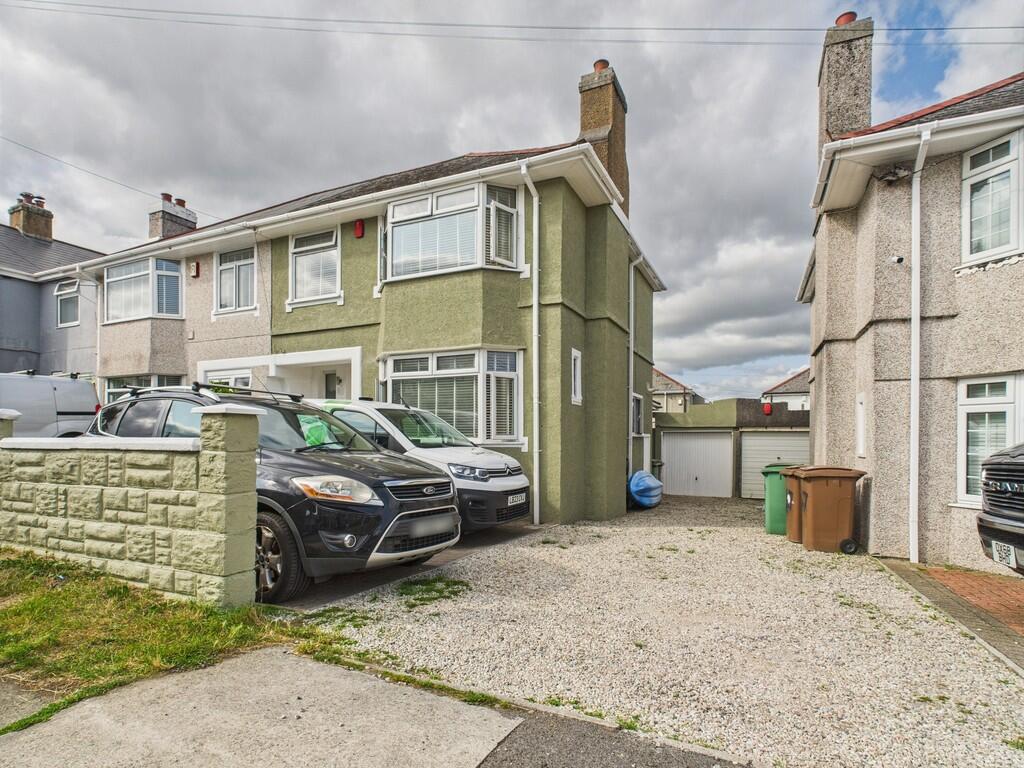 CAM02089G0-PR0546...