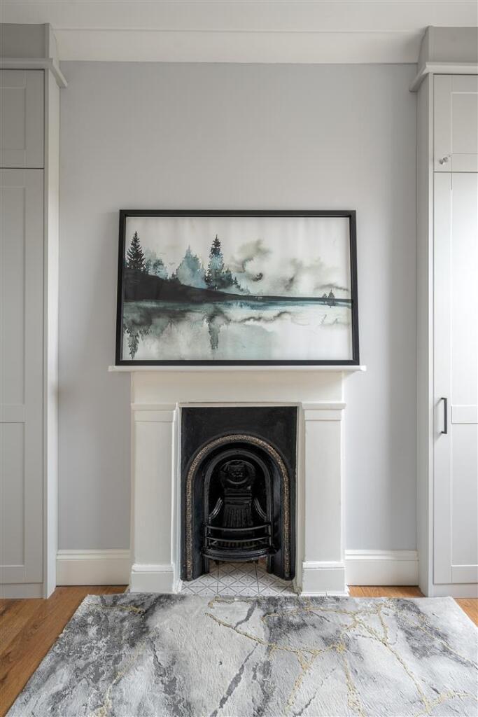 Chelmsford Road, E18