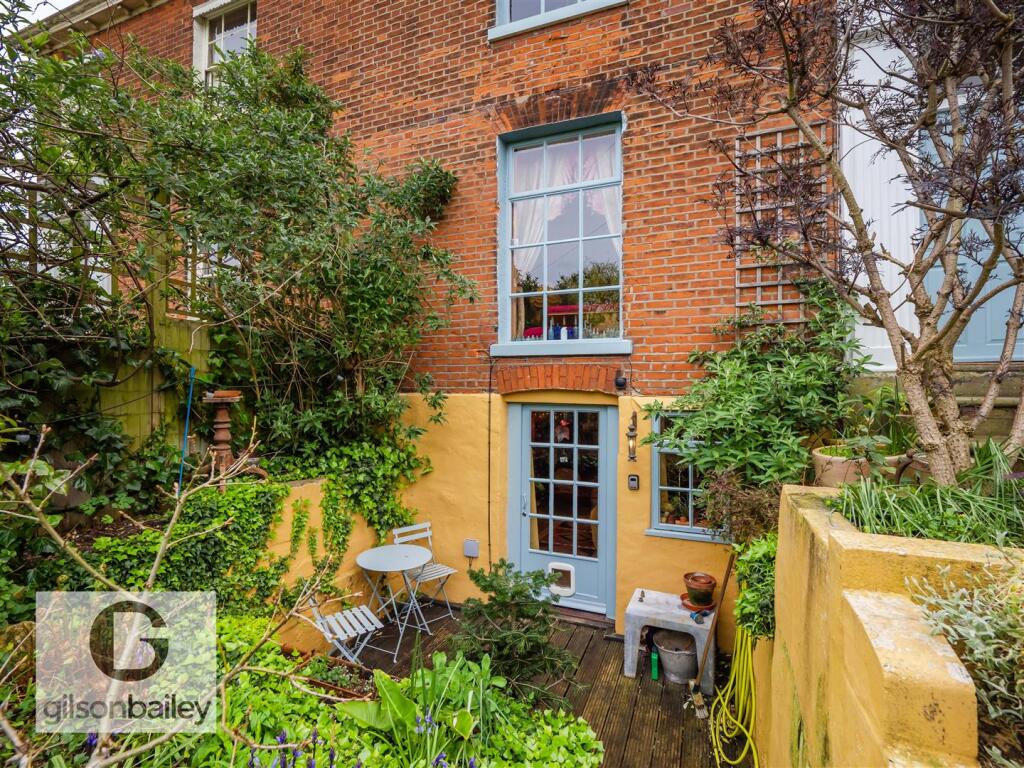 81RosaryRoad-6.jpg
