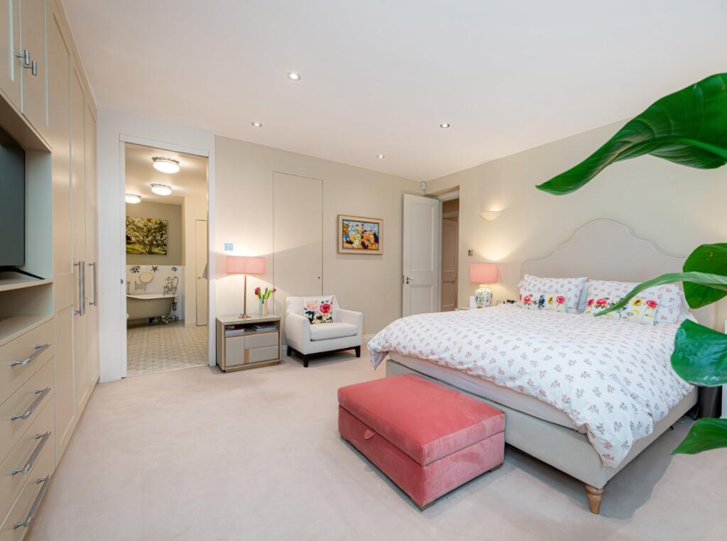 Principle Bedroom
