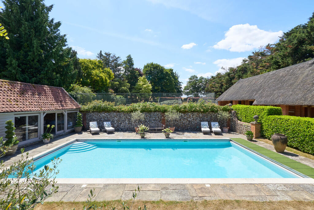 Moulton Hall 0907...