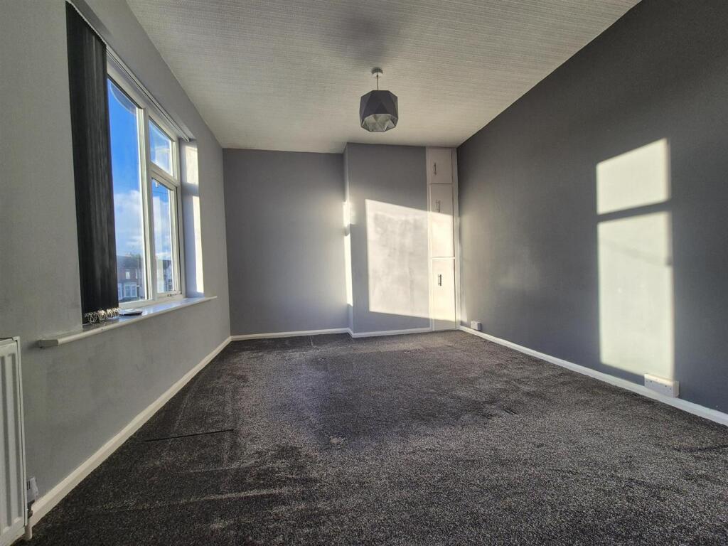 Bedroom No.1