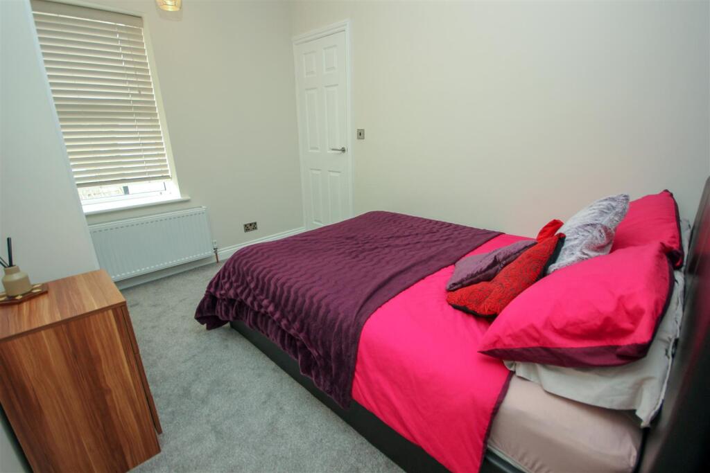 Bedroom 2.jpg