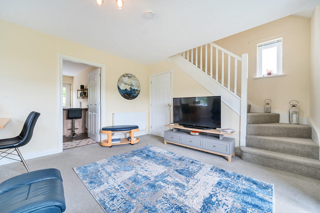 Living/Dining Roo...